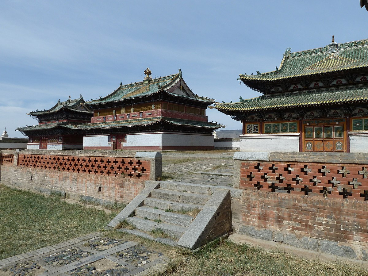 Kharkhorin,_Mongolia_-_panoramio_(9)